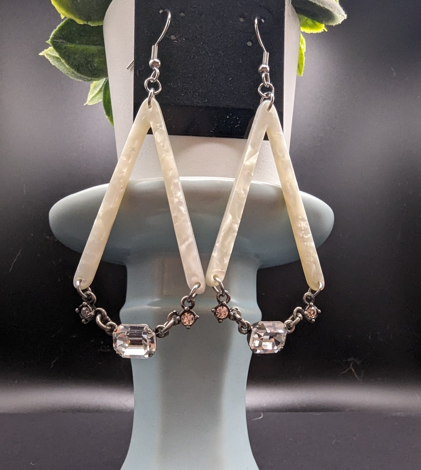 Mimi's Sparkling White & Silver Earrings