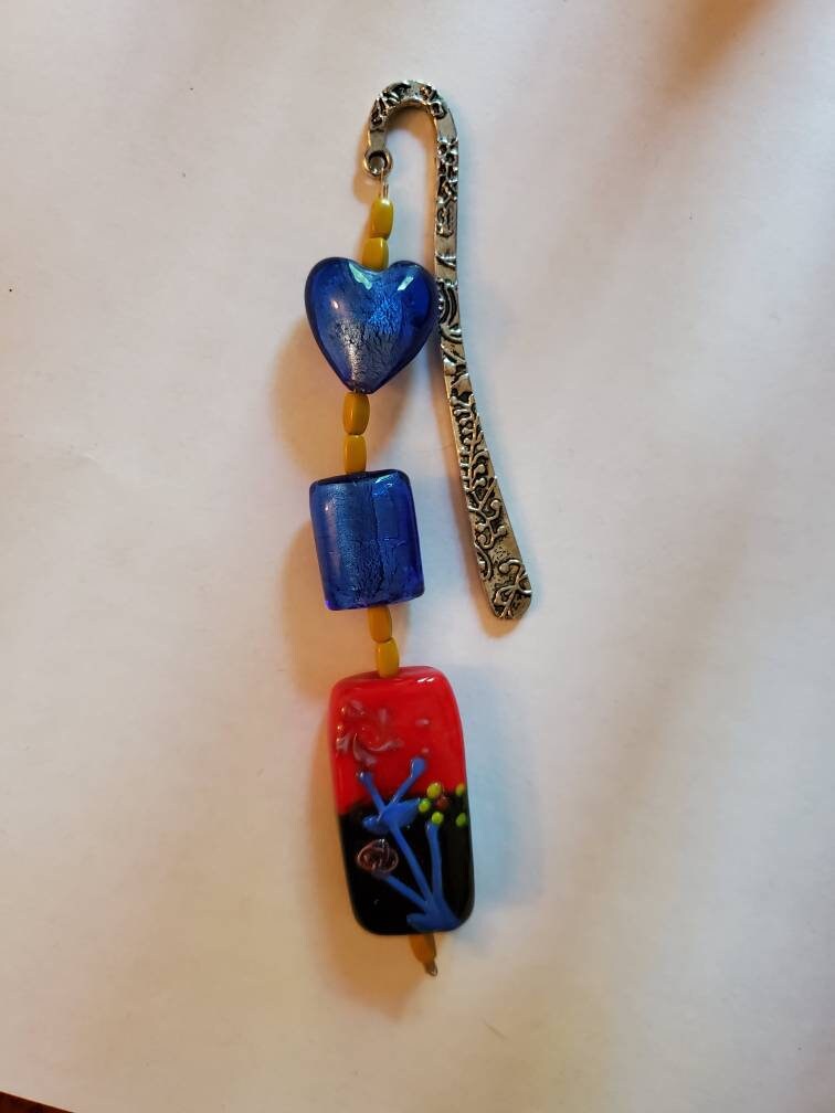 Flower & Heart Glass Beaded Bookmark