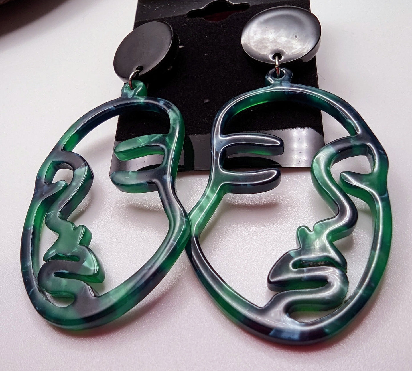 Green Tortoise Shell Face Post Earrings | Ultralight Weight