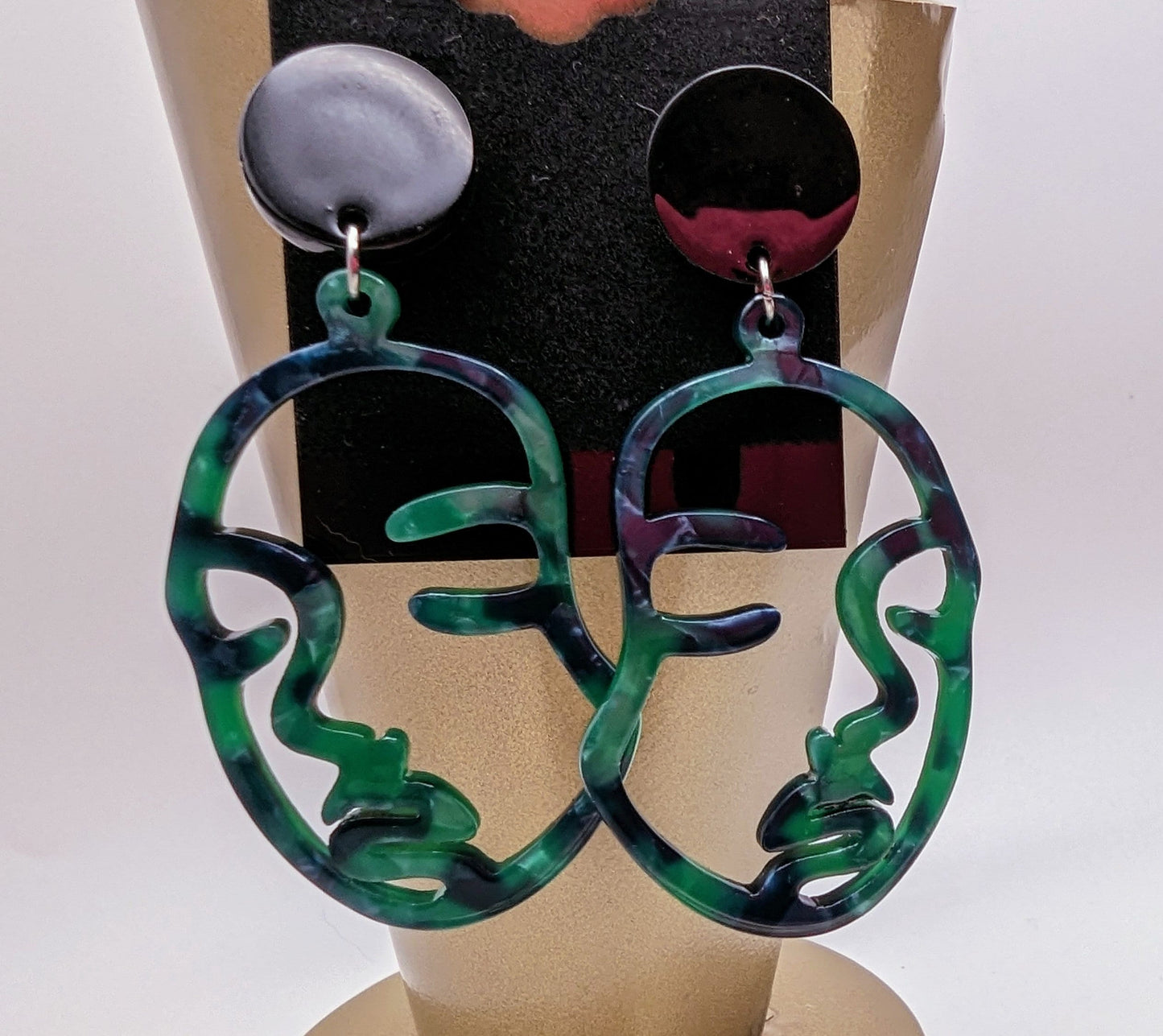 Green Tortoise Shell Face Post Earrings | Ultralight Weight